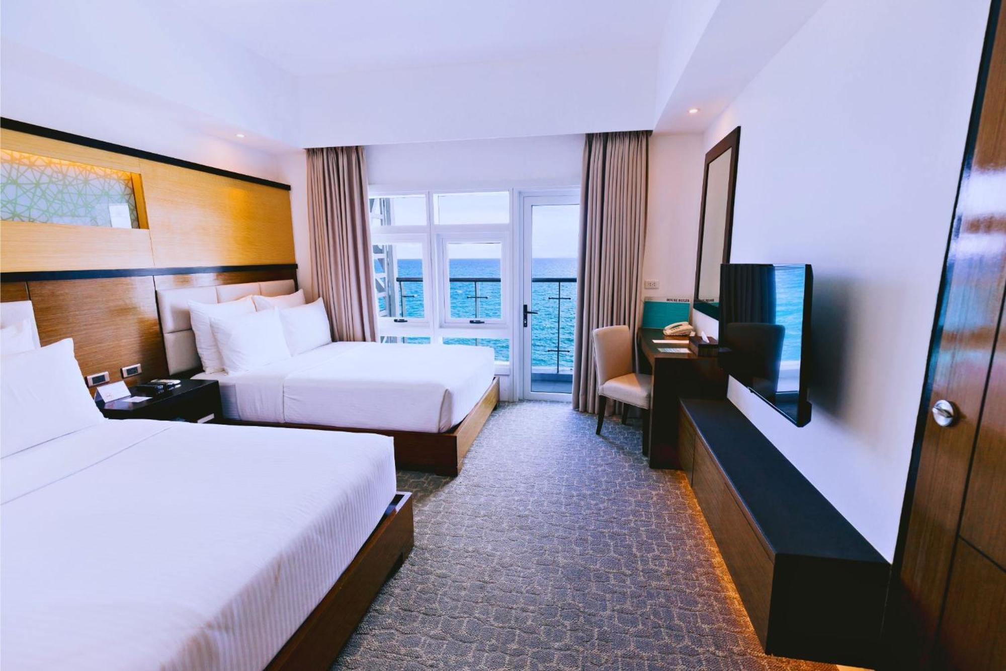 Arterra Seaview Resort Мактан Экстерьер фото